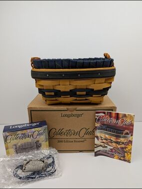 Longaberger Collectors Club 2000 Renewal Basket/Liner/Protector/Tie-On Lapel Pin